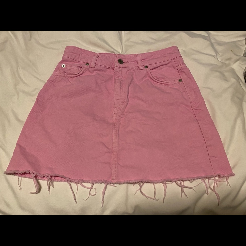 Bubblegum pink jean skirt :)